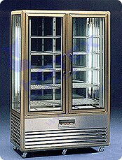 Süteményes vitrin