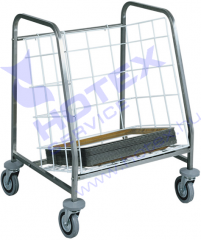 Tálcaszállító kocsi 
